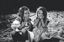 Melbourne-sisters-Medi-Share-38678931