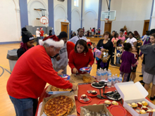 North-Shore-Helpers-December-2018-%E2%80%93-The-Primo-Center-For-Women-and-Children-15-300x225.jpg